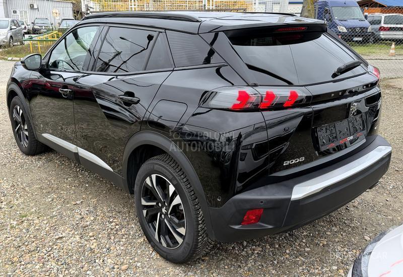 Peugeot 2008 1.5 HDI GT LINE EAT8