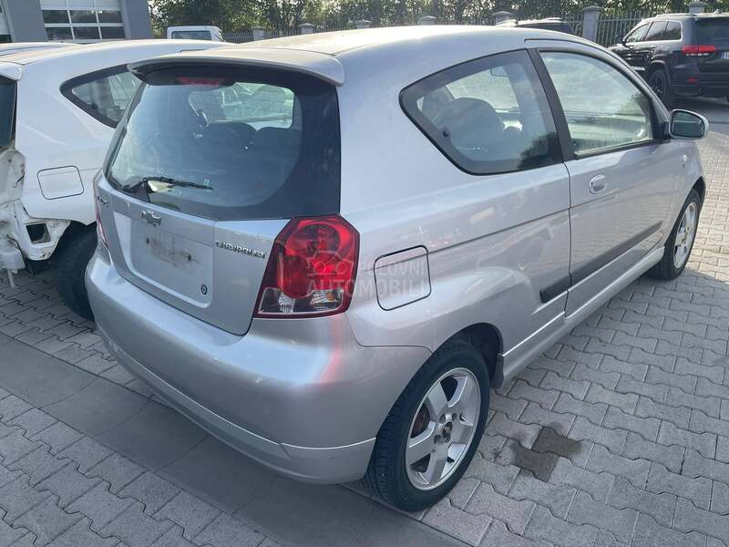 Chevrolet Kalos -  kompletan auto u delovima