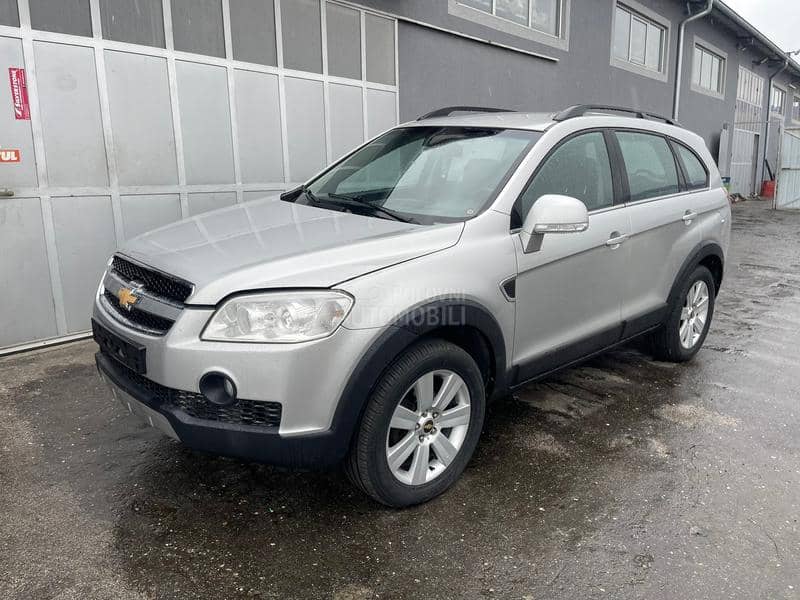 Chevrolet Captiva -  kompletan auto u delovima