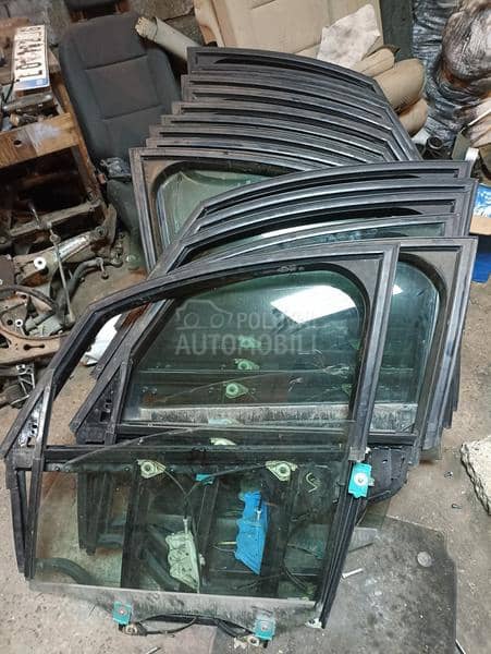 podizac prednji zadnji desni