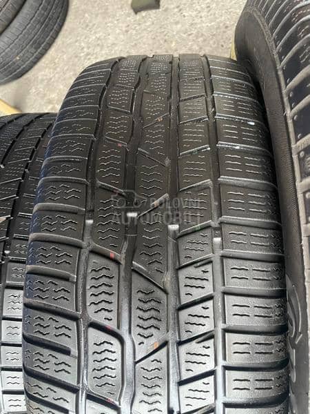 Continental 215/60 R16 Zimska