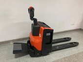 Toyota LWE200 PALETARI prvaBOJA