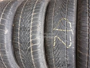 Semperit 215/65 R16 Zimska