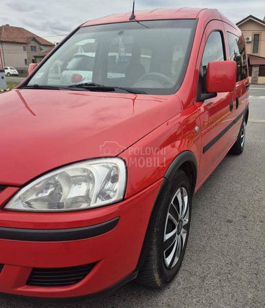 Opel Combo 1.6 METAN