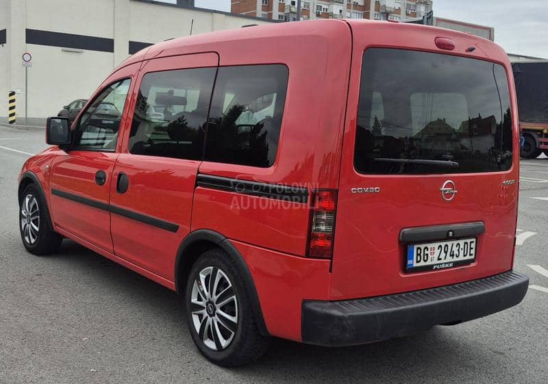 Opel Combo 1.6 METAN