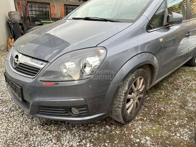 Opel Zafira 1.9cdt 2008. god. -  kompletan auto u delovima