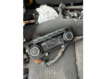 Klimatronik komande za Volkswagen Touran od 2008. do 2012. god.