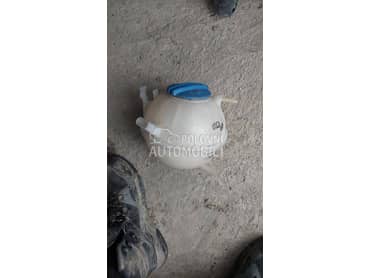 Posuda za vodu za Volkswagen Passat B6