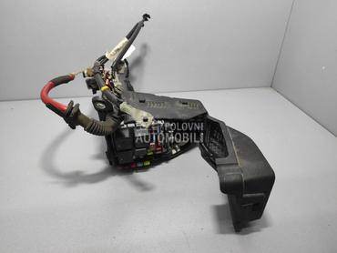 ELEKTRONIKA KUTIJA OSIGURACA za Volvo S60