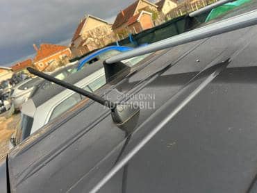 antena za Subaru Forester
