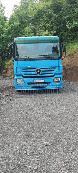 Mercedes Benz 1841 voda