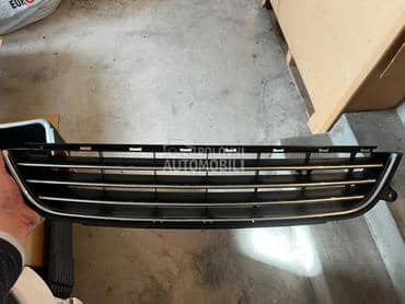 resetka maska hrom za Opel Zafira od 2004. do 2012. god.