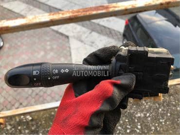 PREKIDAC ZA SVETLA za Toyota Yaris