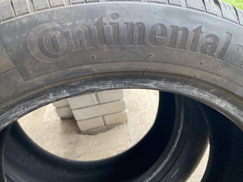 Continental 225/55 R19 Zimska