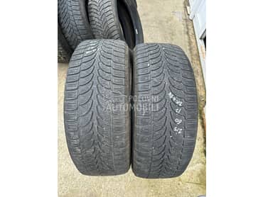 Bridgestone 215/60 R17 Zimska