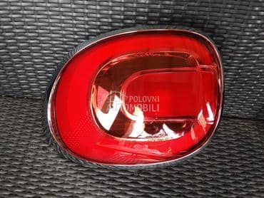 Stop svetla za Fiat 500L od 2012. do 2023. god.