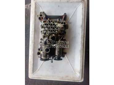 Uljna pumpa 2,0 16v benzin za Volkswagen Passat B5.5 za 2002. god.