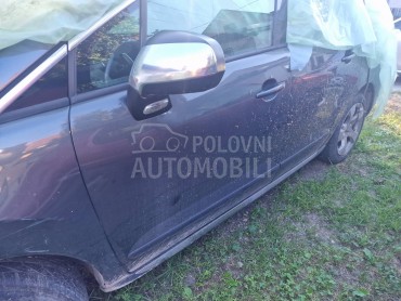 leva vrata za Peugeot 3008