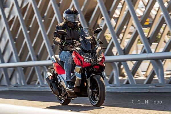 Voge SR1 ADV