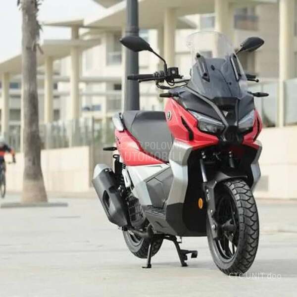 Voge SR1 ADV
