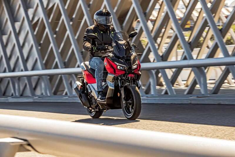 Voge SR1 ADV