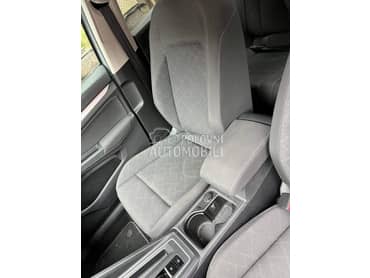 Brave/Kvake unutrasnje za Volkswagen Golf 8