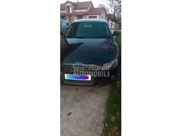 Audi A5 2010. god. -  kompletan auto u delovima