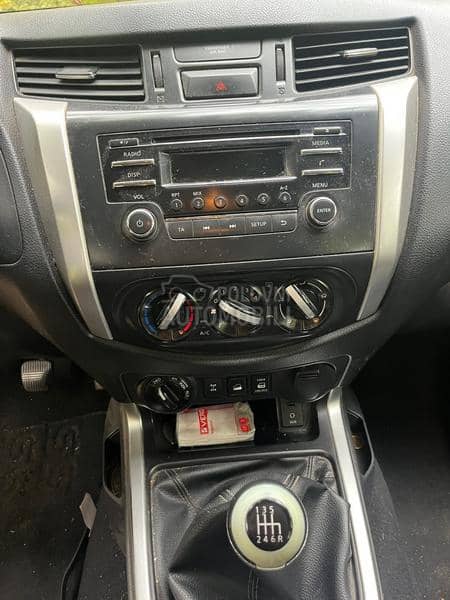 Nissan Navara teretno