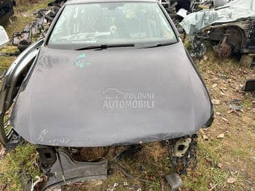 Hauba Crna B6 za Volkswagen Passat B6 od 2004. do 2010. god.