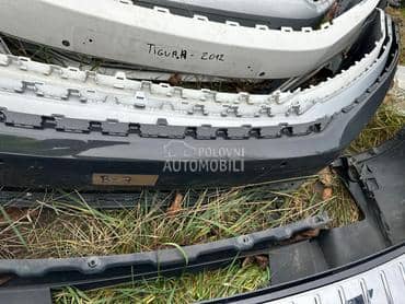 Branik Prednji B7 za Volkswagen Passat B7 od 2010. do 2015. god.