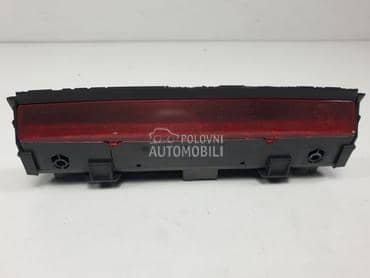 Treće stop svetlo za Alfa Romeo 147 od 2000. do 2010. god.