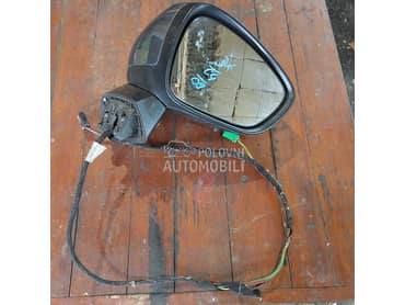 levi I desni retrovizor za Citroen C4 od 2008. do 2010. god.