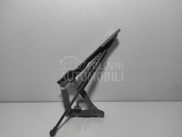 SKARE OD HAUBE za BMW Serija 5