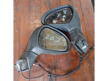 levi I desni retrovizor za Peugeot 207 od 2005. do 2012. god.