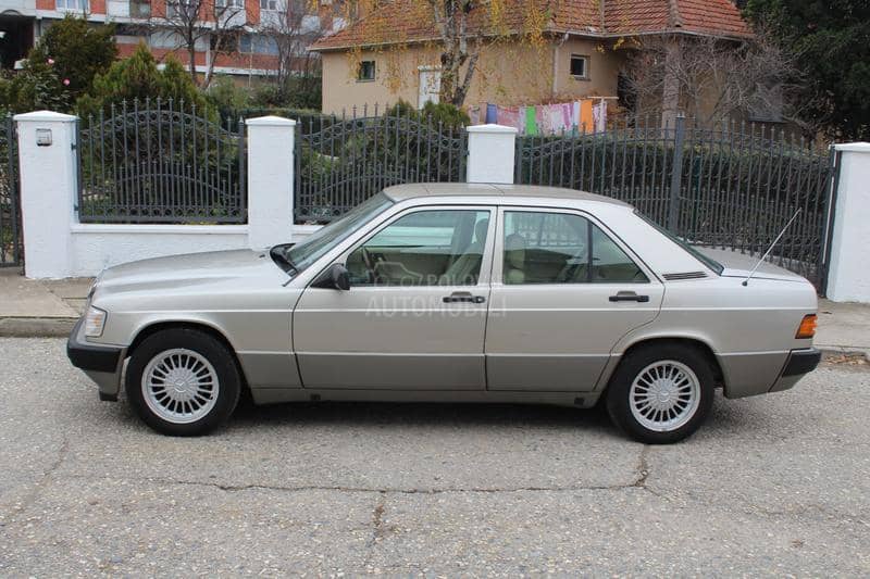 Mercedes Benz 190 E 1.8 FABRIKA