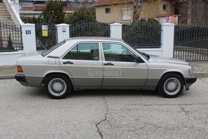 Mercedes Benz 190 E 1.8 FABRIKA