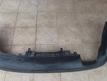 Zadnji branik otvorom za kuku za Volkswagen Passat B6