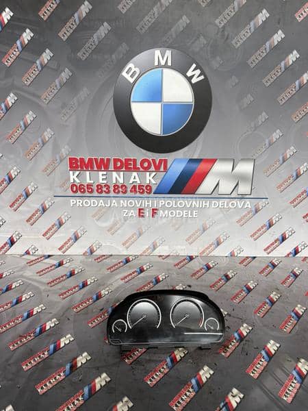 Polu digitalna tabla 6WA F