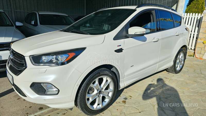 Ford Kuga 2.0D/ST-LINE/4X4/T0P
