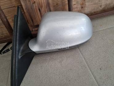 desni retrovizor a4 b8 za Audi A4