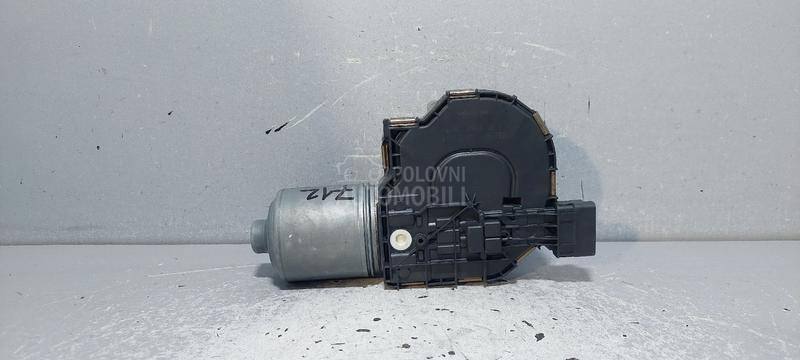 MOTORIC PREDNJEG BRISACA