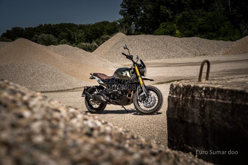 Moto Morini SEIEMMEZZO SCR