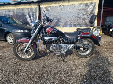 Hyosung Aquila 125  v 2