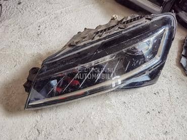 levi far crystal led za Škoda Superb od 2019. do 2023. god.