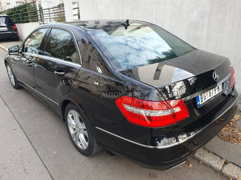 Mercedes Benz E 300 CDI AVANTGARDE