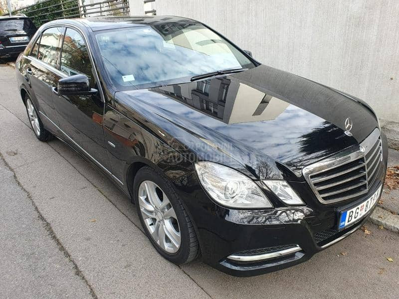Mercedes Benz E 300 CDI AVANTGARDE