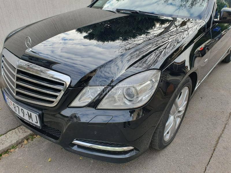 Mercedes Benz E 300 CDI AVANTGARDE