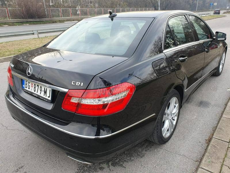 Mercedes Benz E 300 CDI AVANTGARDE