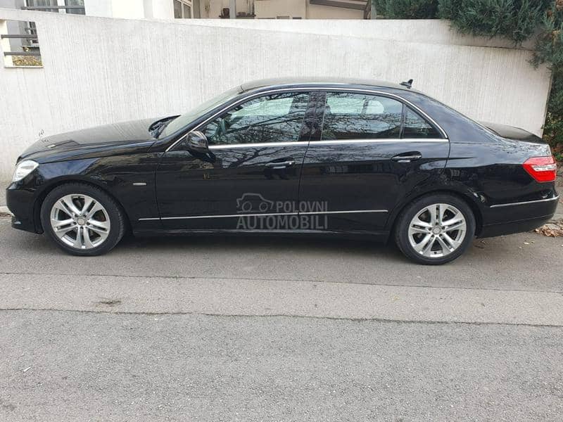 Mercedes Benz E 300 CDI AVANTGARDE