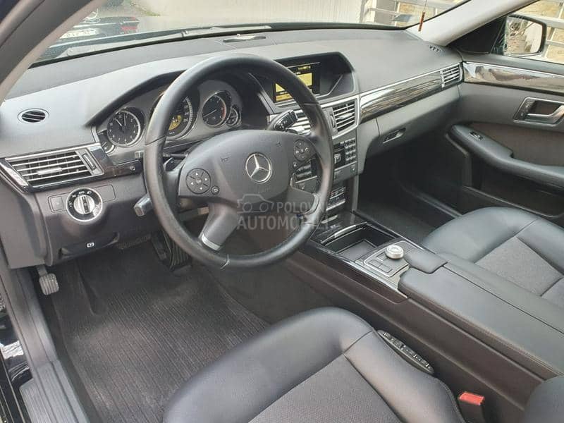 Mercedes Benz E 300 CDI AVANTGARDE
